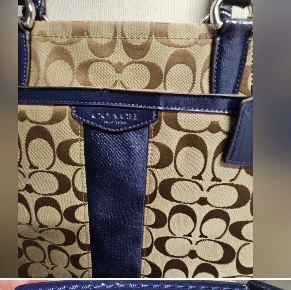 AUTHENTIC COACH TOTE BAG JACQUARD SIGNATURE C W/ BLUE PATENTED LEATHER TRIM. NEW - Picture 10 of 16